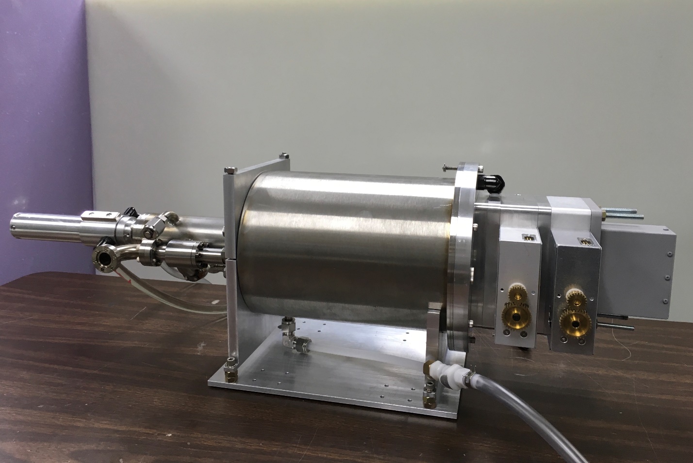 D-T Neutron source